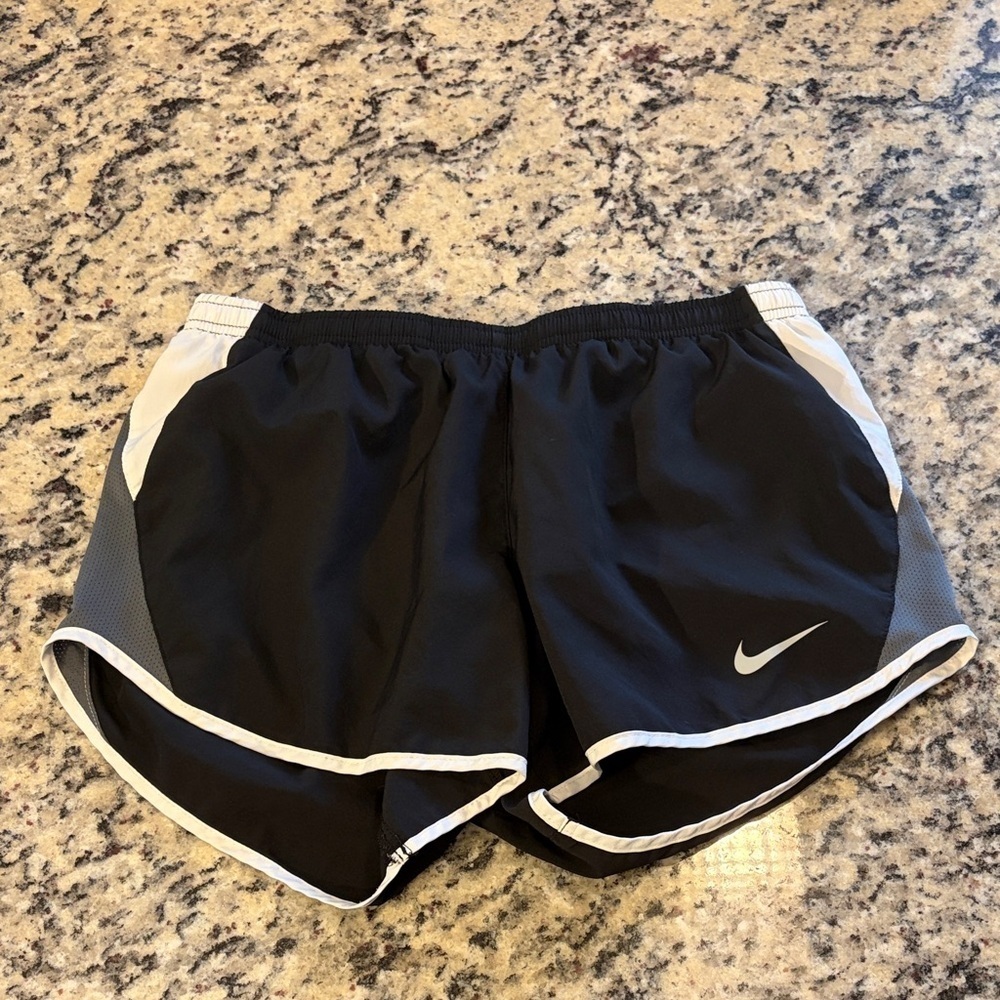 Nike Women's Black Gray Running Shorts Medium